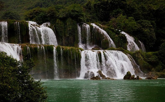 بزرگترین آبشارهای دنیا