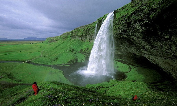  آبشار جزیره ایسلند