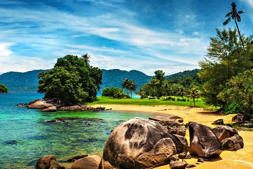 جزیره تیمان در سواحل شرقی مالزی