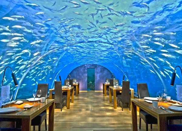 رستوران زیر آب