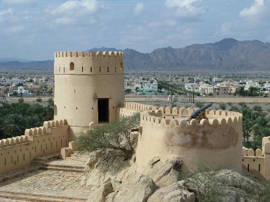 جاذبه های کشور عمان