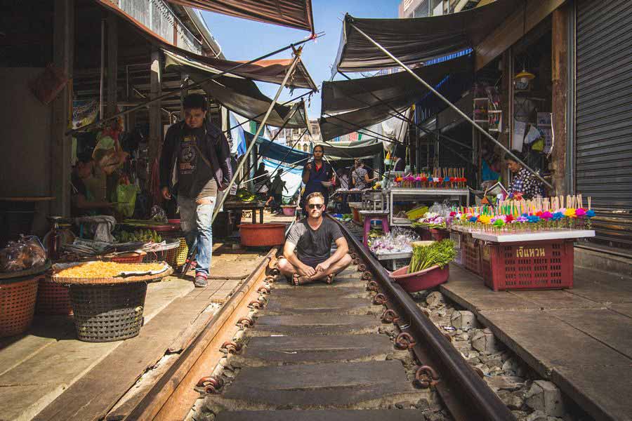 خط راه آهن مکلونگ تایلند