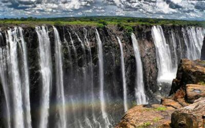 آبشار فوق العاده زیبای ویکتوریا در قاره آفریقا