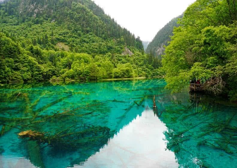 زیباترین دریاچه