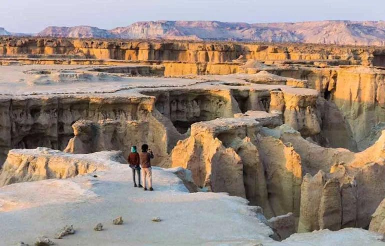 دره ستاره ها قشم