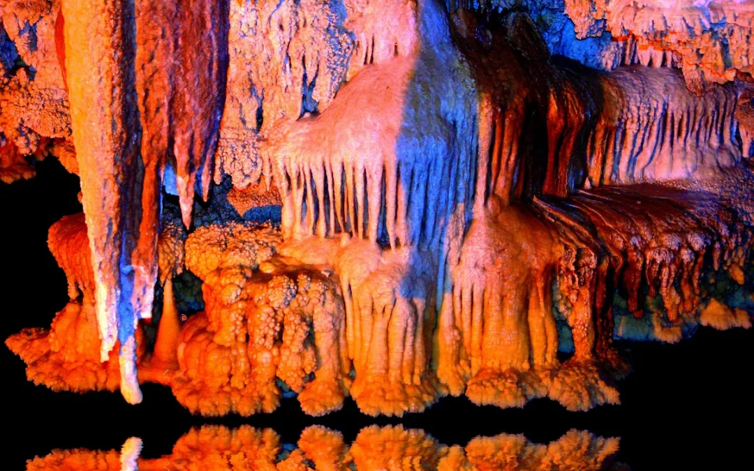 غار علیصدر همدان