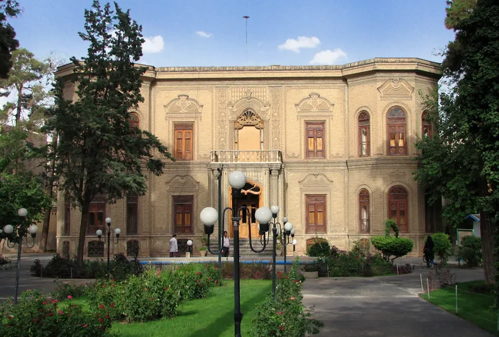 موزه آبگینه تهران